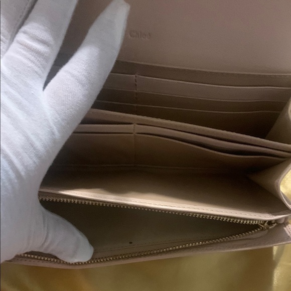 Chloe Powder Light Pink Leather Wallet Gold Hardware - Picture 13 of 16